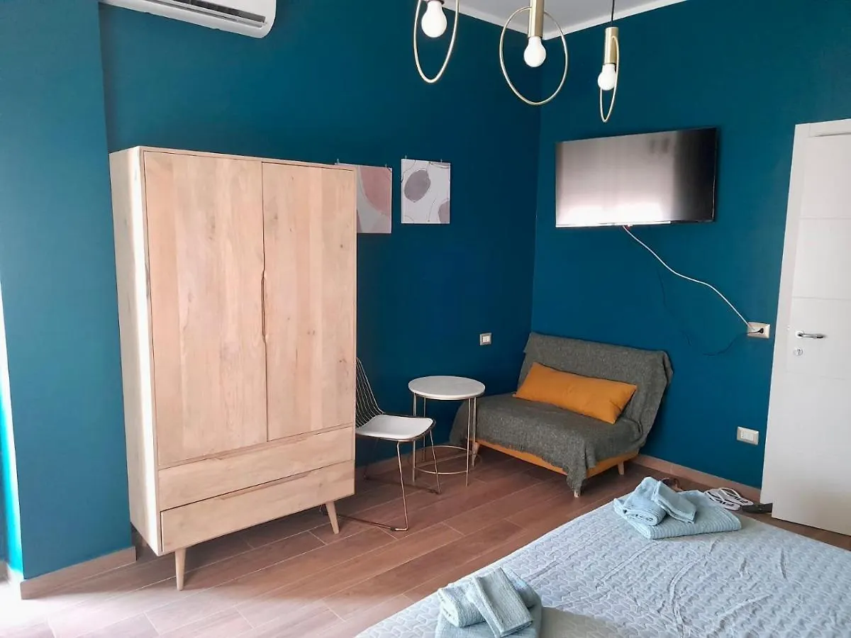 Guest house Le Stanze Di Carolina Hotel Naples Italy